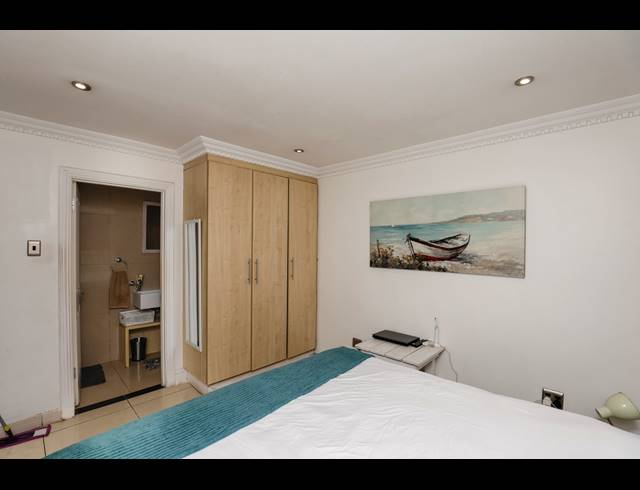 1 BEDROOM APARTMENT FOR SALE IN POINT WATERFRONT